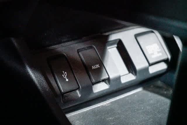 Thumbnail: 2017 Honda HR-V - 21