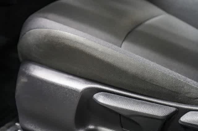 2022 Toyota Corolla LE 22