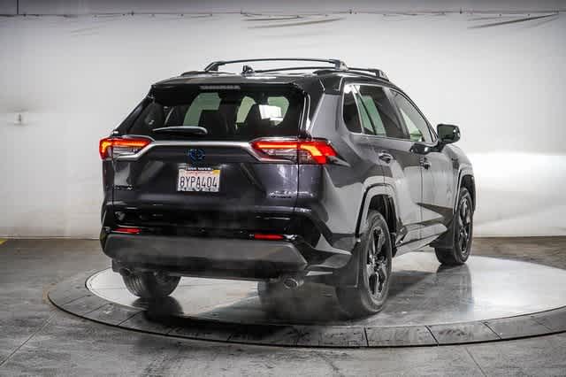 Thumbnail: 2021 Toyota RAV4 - 5