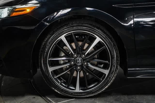 2019 Toyota Camry XSE 10
