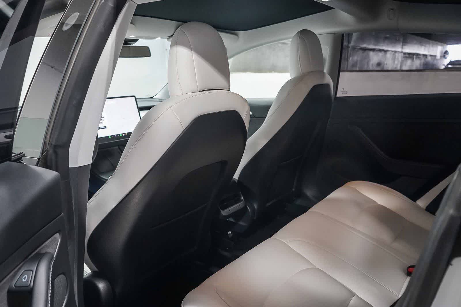 Thumbnail: 2021 Tesla Model 3 - 18