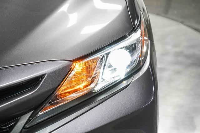 Thumbnail: 2020 Toyota Camry - 9
