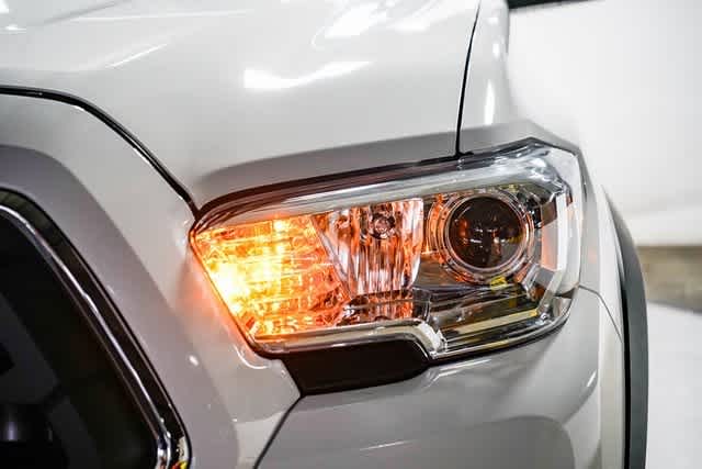 Thumbnail: 2023 Toyota Tacoma - 5