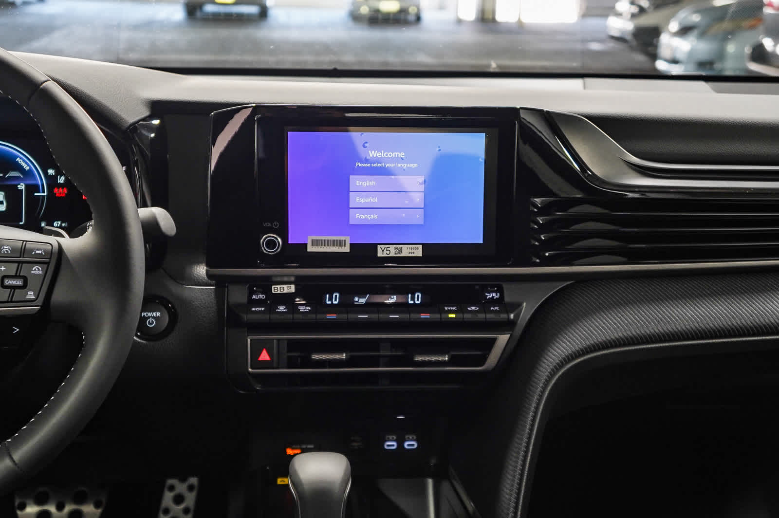 2025 Toyota Camry SE 15