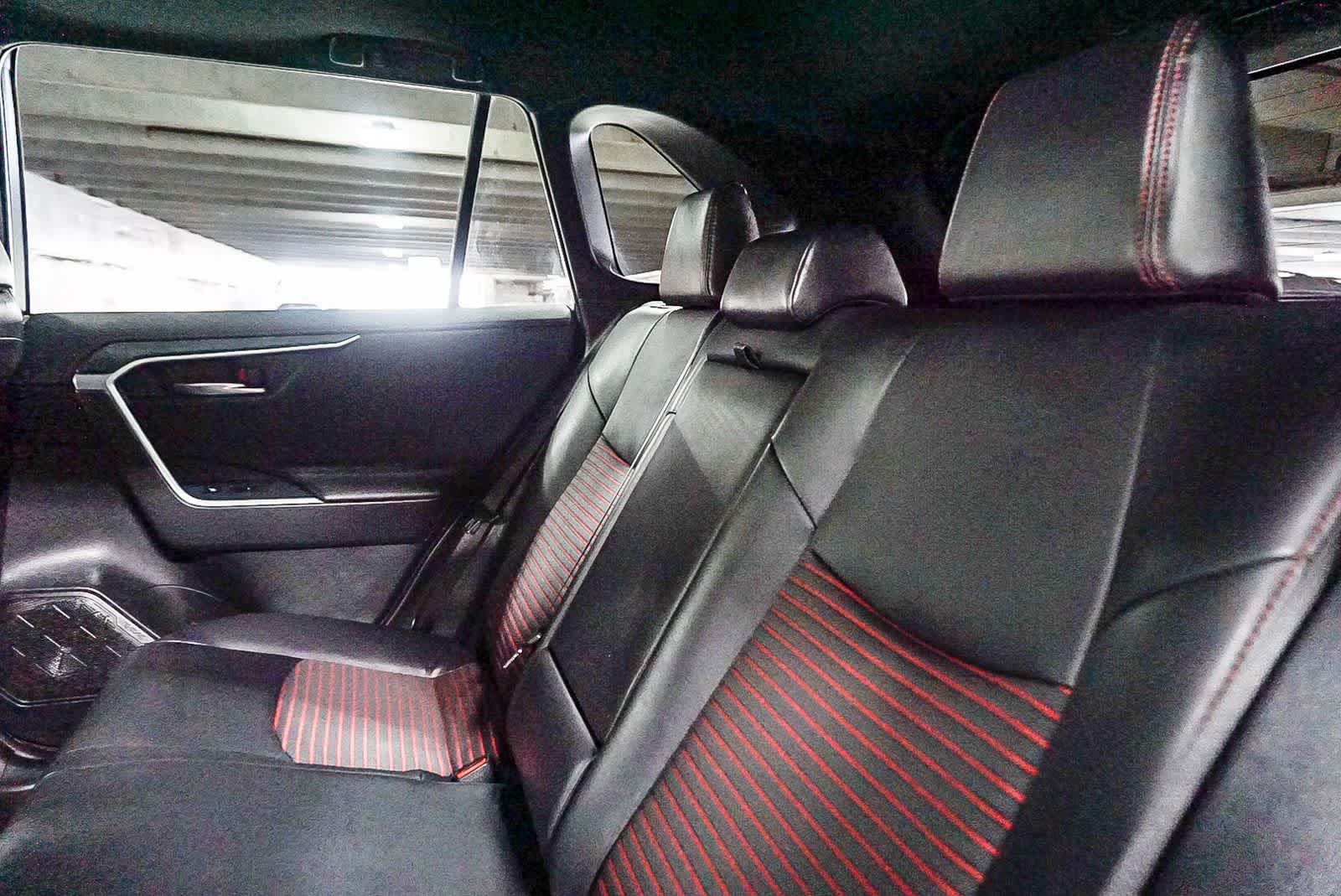 Thumbnail: 2023 Toyota RAV4 - 20