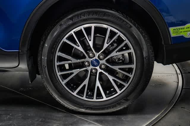 2022 Ford Escape SE Sport Hybrid 10