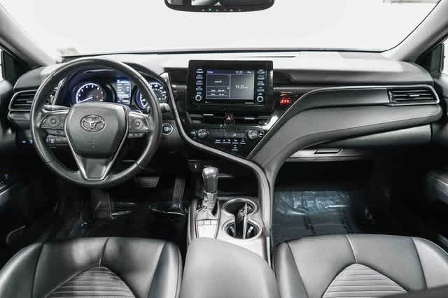 Thumbnail: 2023 Toyota Camry - 12