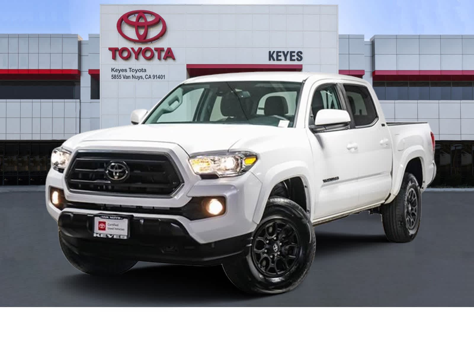 2022 Toyota Tacoma SR5 Hero Image