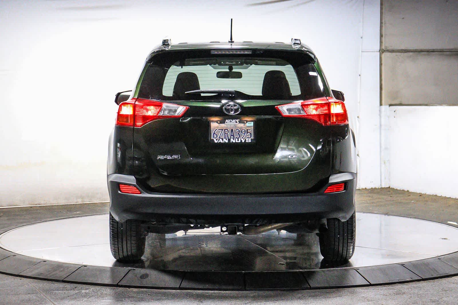 Thumbnail: 2013 Toyota RAV4 - 3