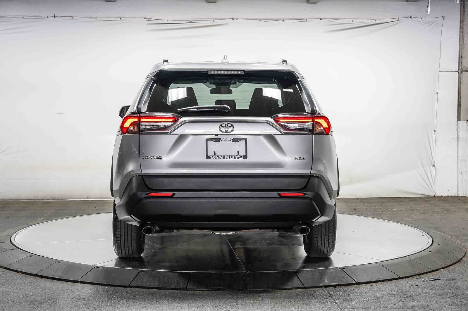 Thumbnail: 2024 Toyota RAV4 - 3