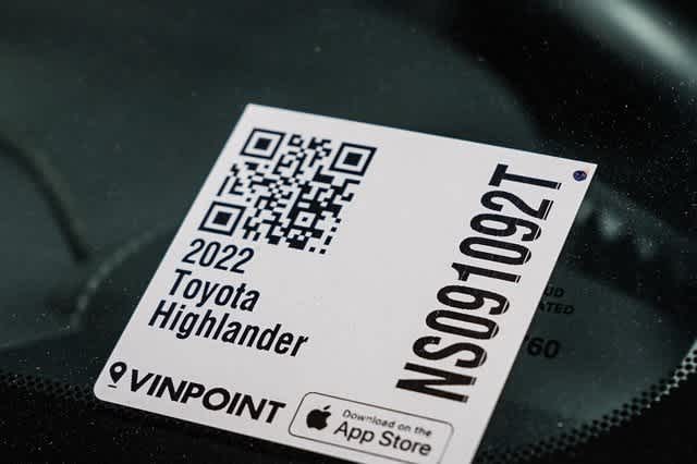 Thumbnail: 2022 Toyota Highlander - 31