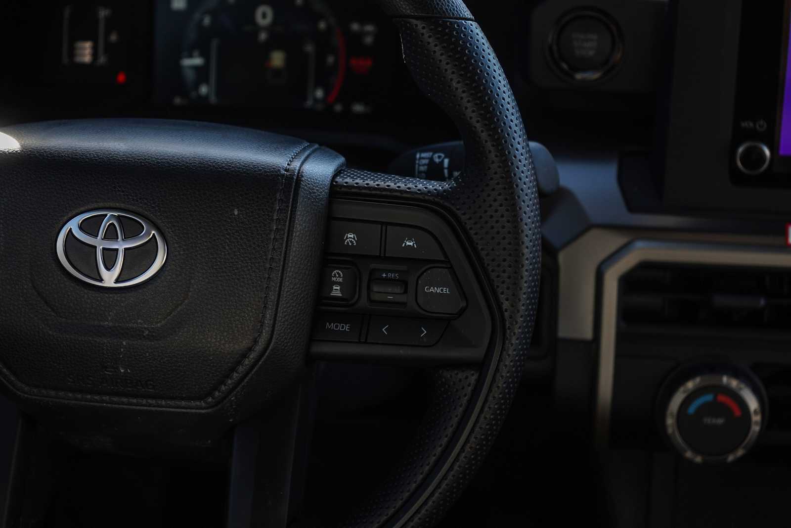 2025 Toyota Tacoma SR5 22