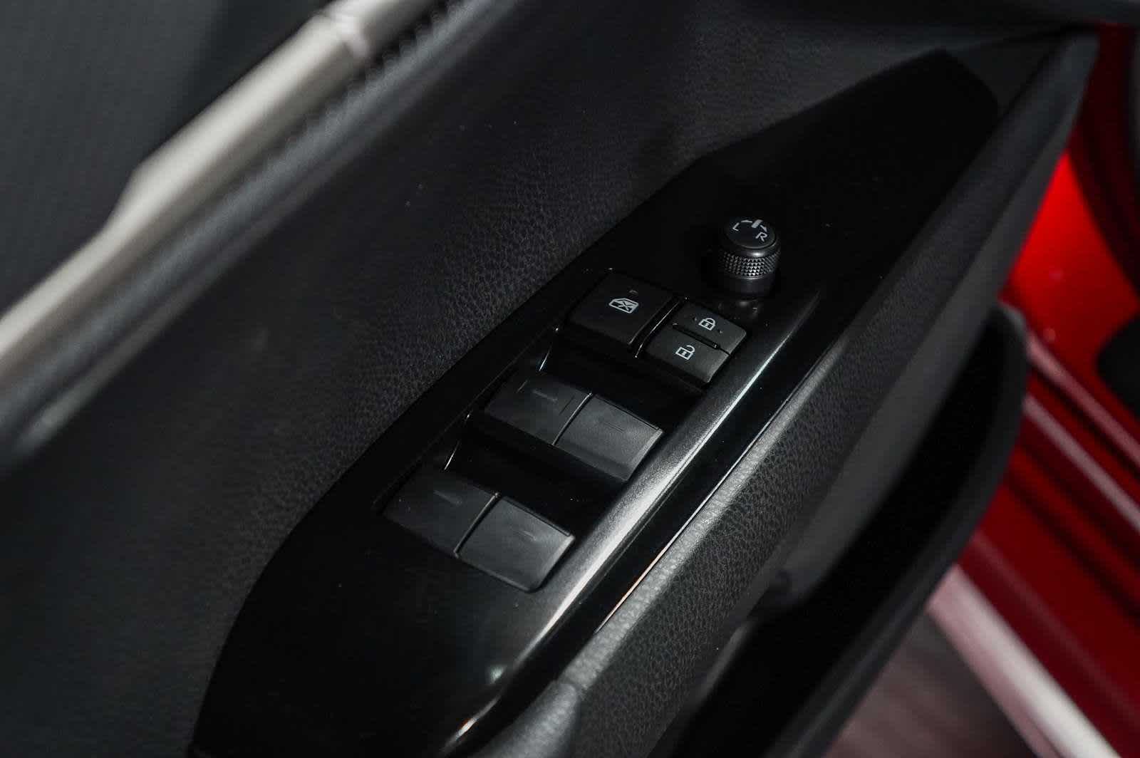 Thumbnail: 2025 Toyota Camry - 21