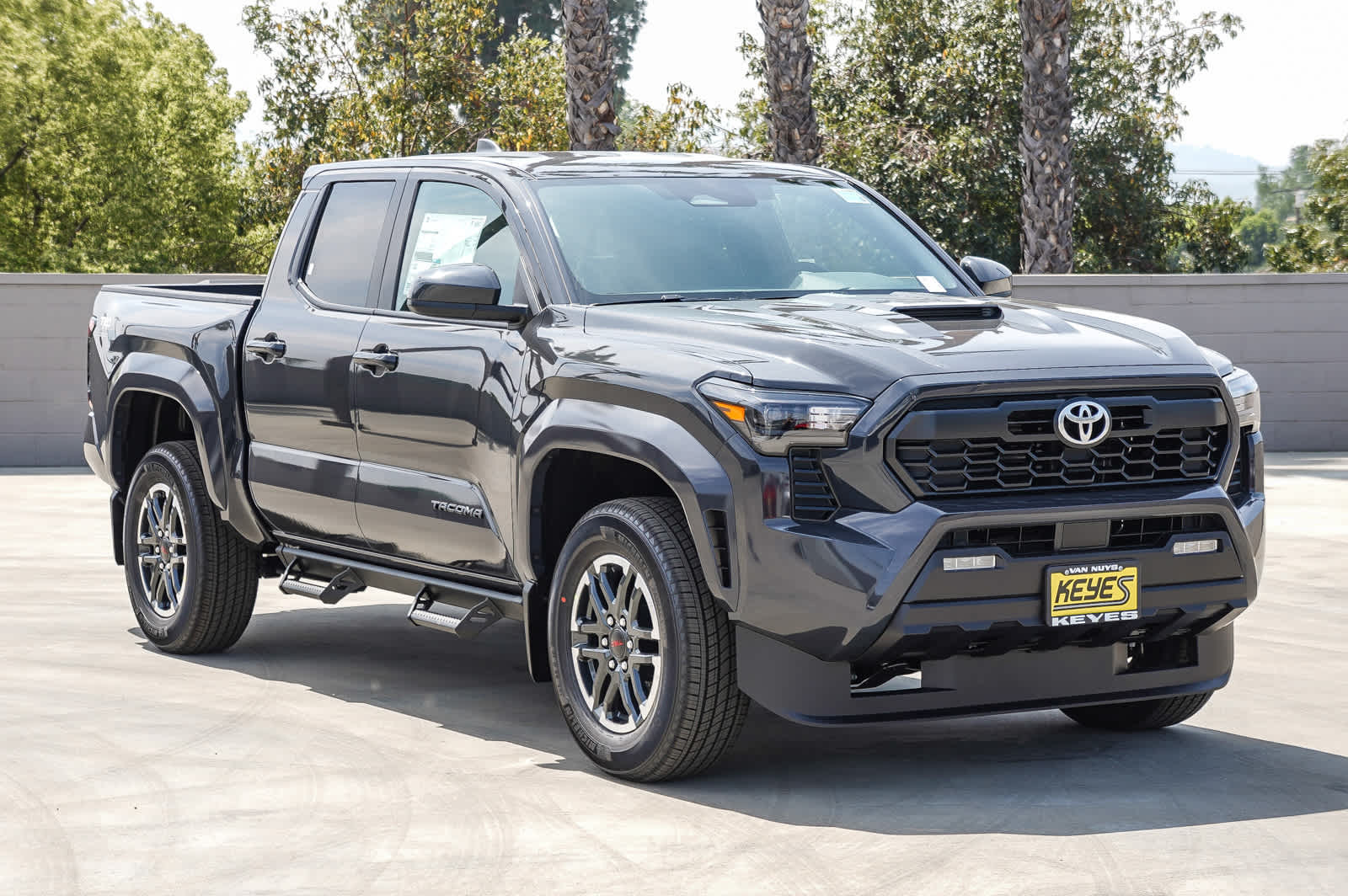 Thumbnail: 2025 Toyota Tacoma - 3