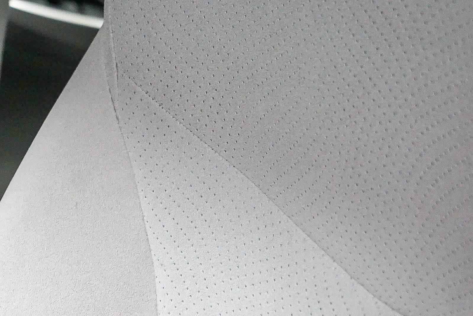 Thumbnail: 2013 Toyota Prius - 25