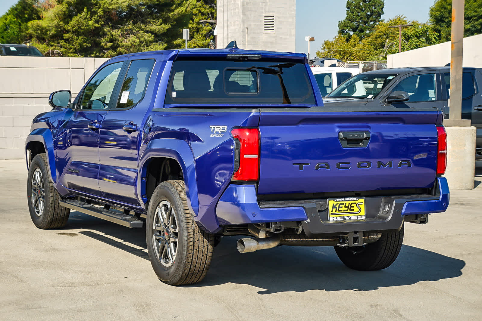 Thumbnail: 2025 Toyota Tacoma - 6