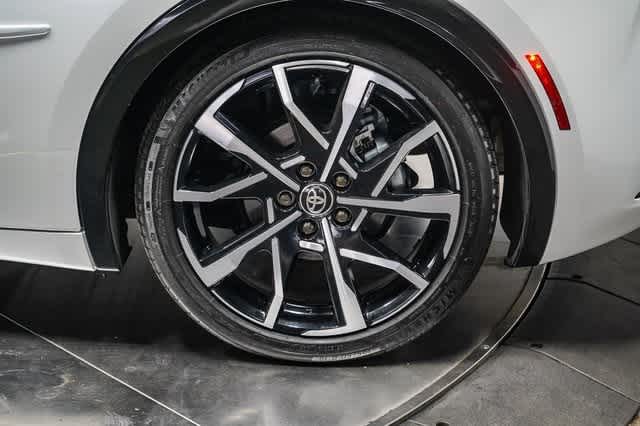 Thumbnail: 2024 Toyota Prius Prime - 11