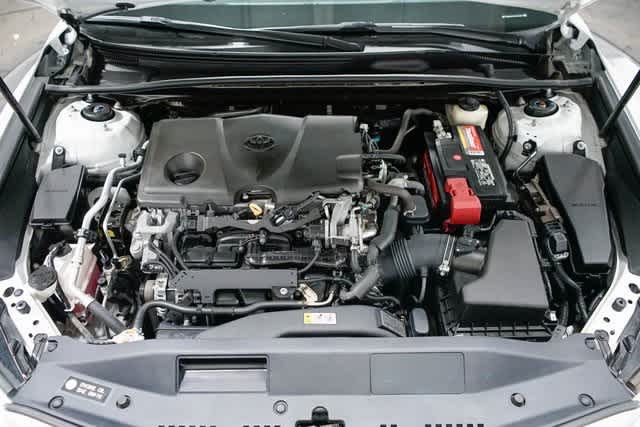 2018 Toyota Camry XSE 26