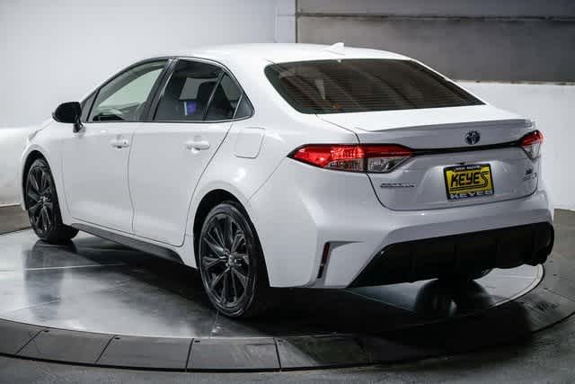 Thumbnail: 2023 Toyota Corolla - 7