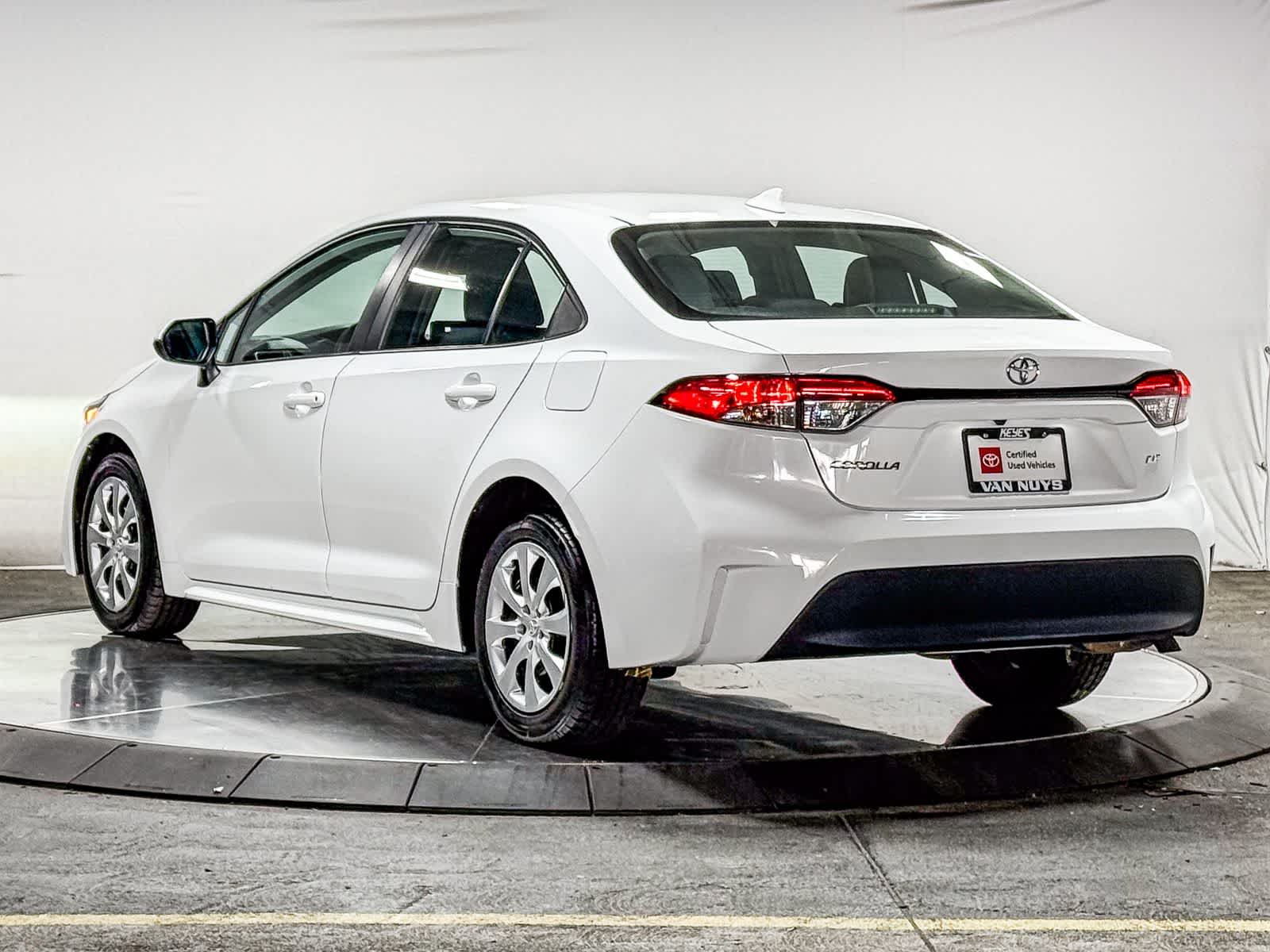 Thumbnail: 2024 Toyota Corolla - 2