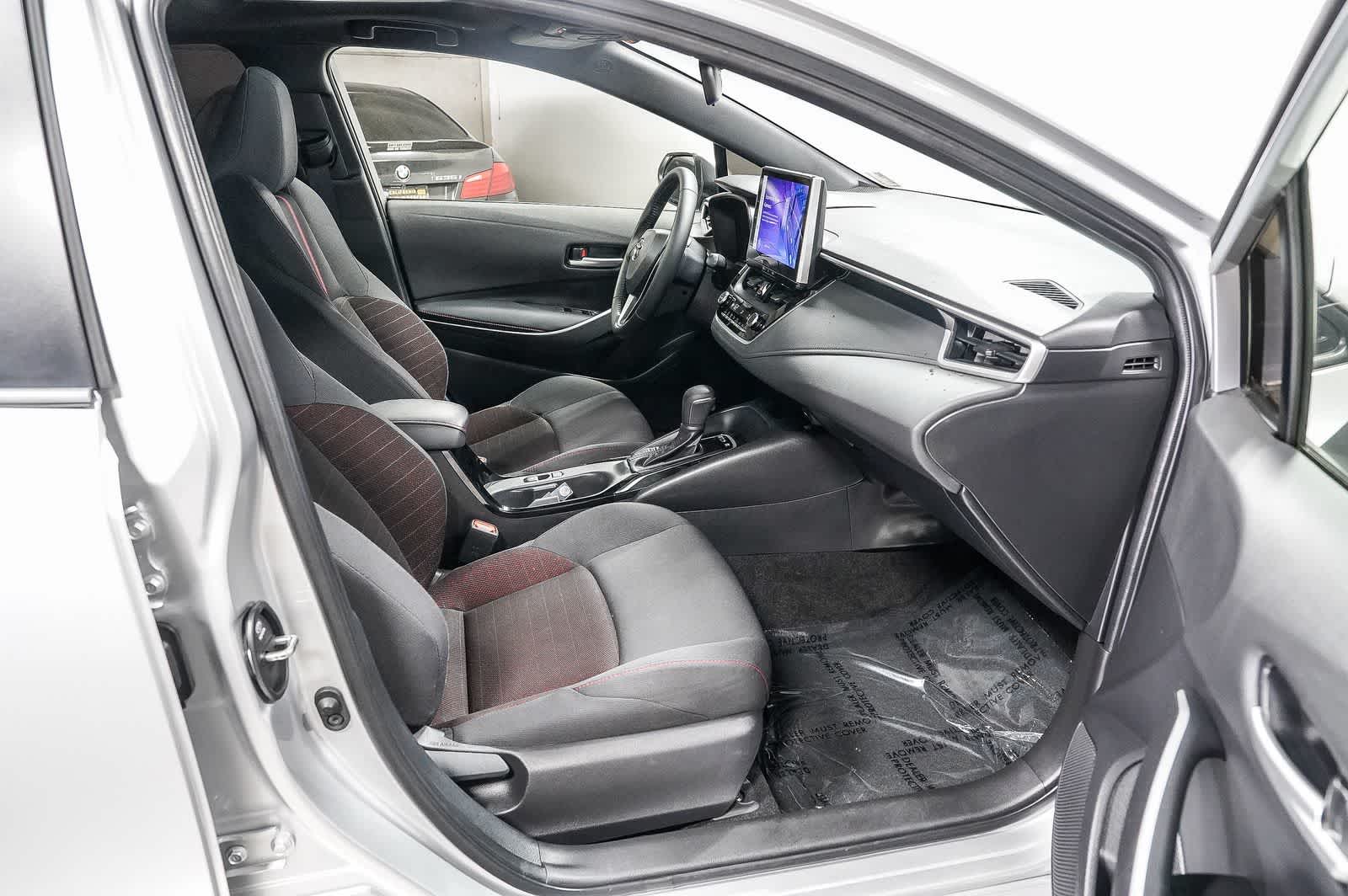Thumbnail: 2025 Toyota Corolla - 17