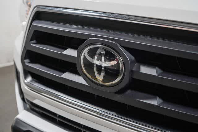 Thumbnail: 2021 Toyota Tacoma - 8