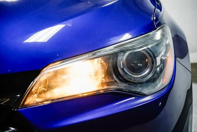 Thumbnail: 2015 Toyota Camry - 8