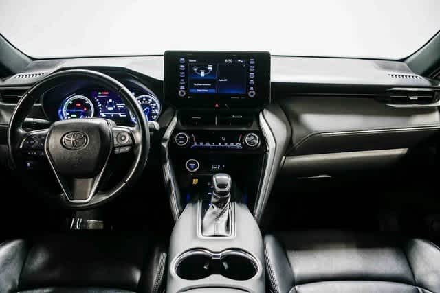 Thumbnail: 2022 Toyota Venza - 12