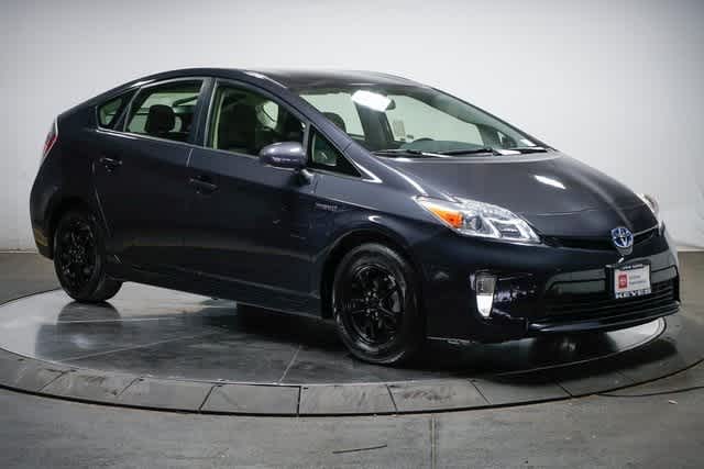 Thumbnail: 2015 Toyota Prius - 6