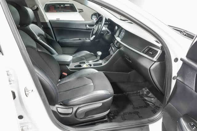 Thumbnail: 2019 Kia Optima - 17