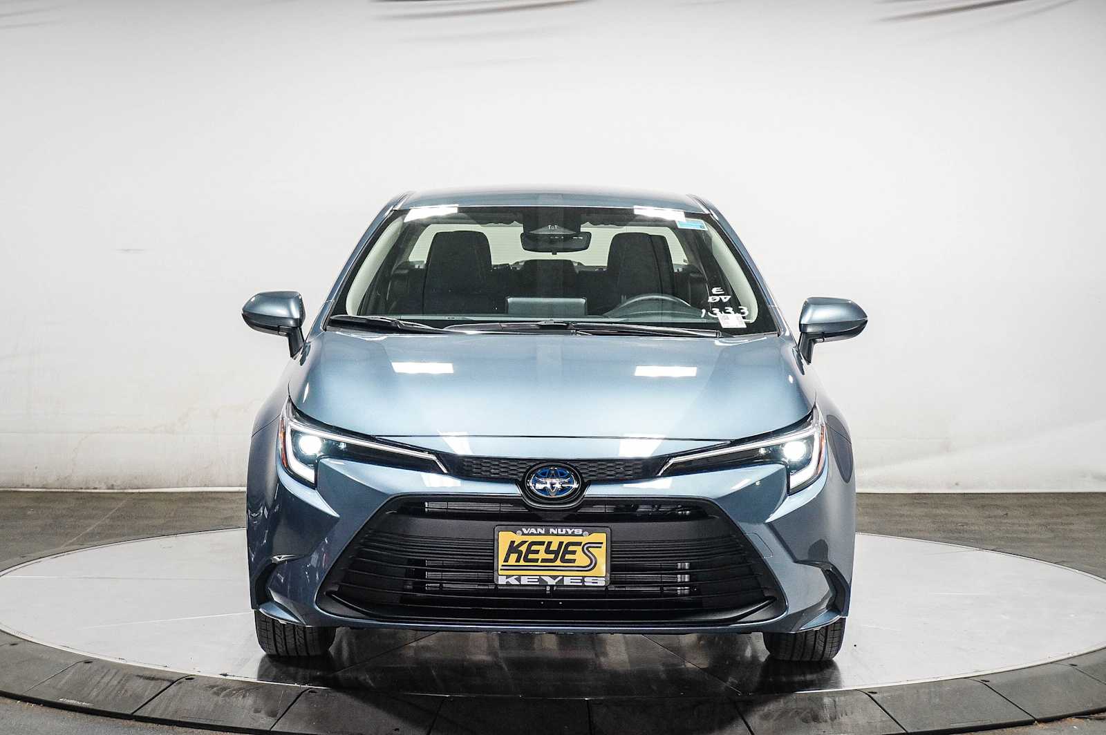 Thumbnail: 2025 Toyota Corolla - 6