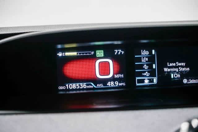 Thumbnail: 2016 Toyota Prius - 23