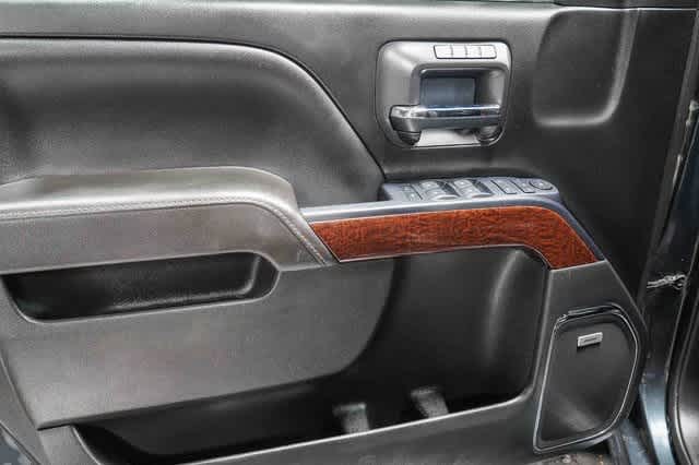 Thumbnail: 2017 GMC Sierra 1500 - 21