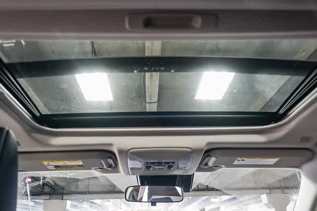 Thumbnail: 2023 Toyota RAV4 - 19