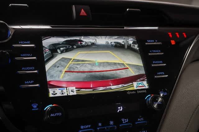 Thumbnail: 2020 Toyota Camry - 26