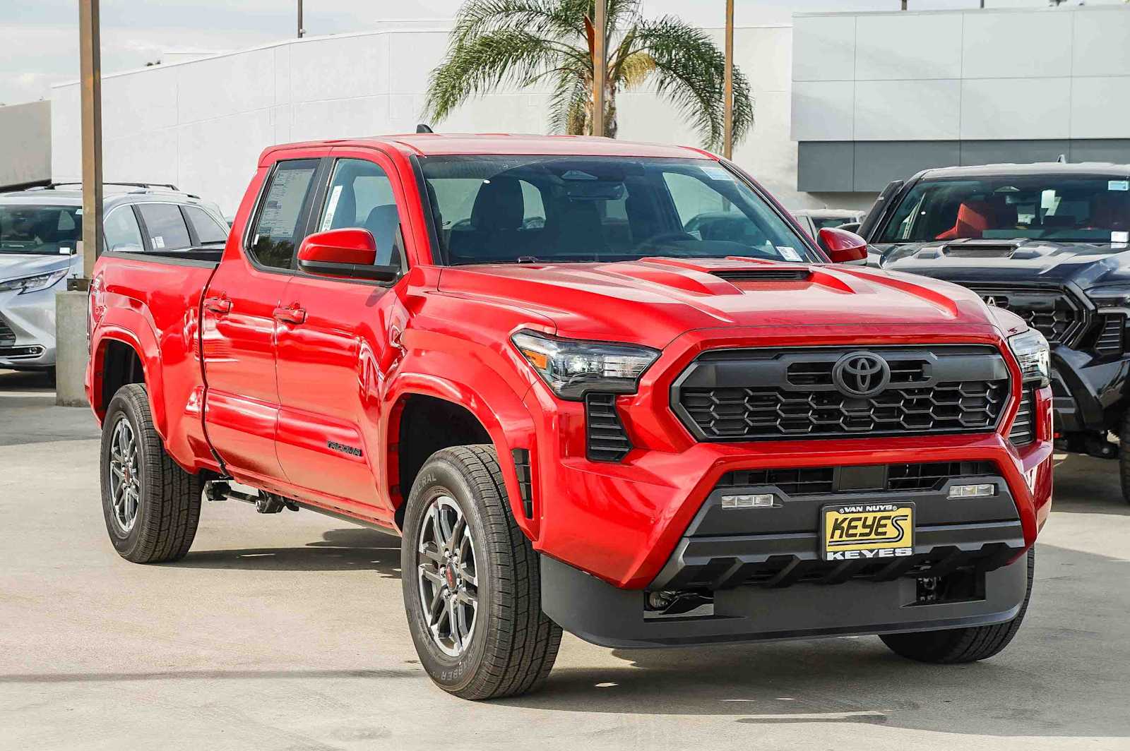 Thumbnail: 2025 Toyota Tacoma - 3