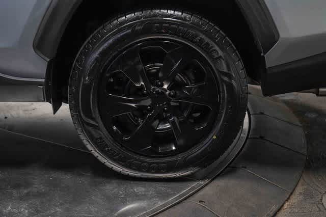 Thumbnail: 2019 Toyota RAV4 - 11