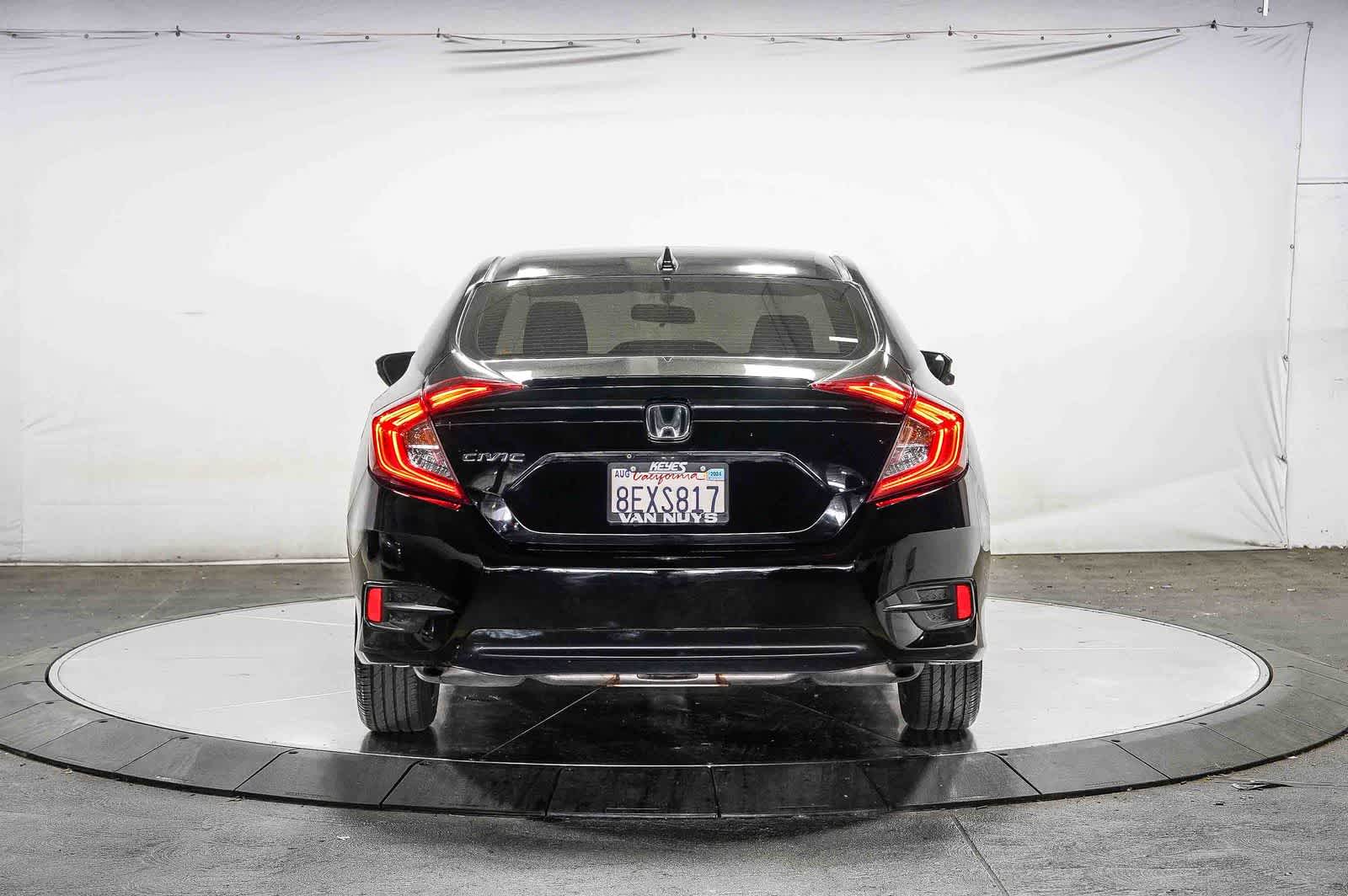 Thumbnail: 2018 Honda Civic - 3