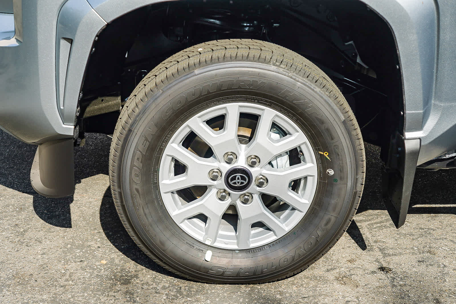 Thumbnail: 2025 Toyota Tacoma - 10