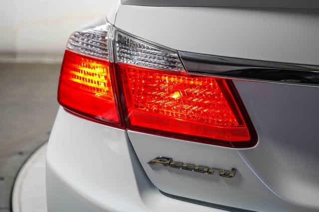 Thumbnail: 2013 Honda Accord - 11