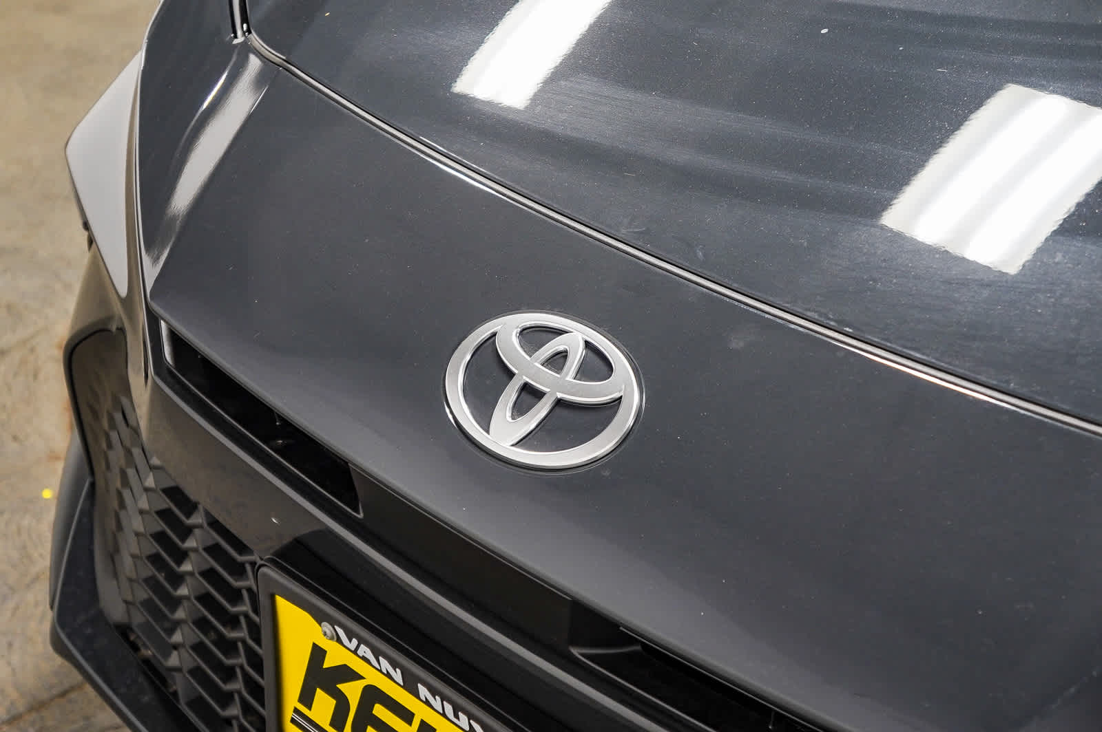 Thumbnail: 2025 Toyota Camry - 9