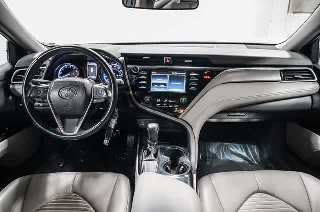 Thumbnail: 2018 Toyota Camry - 13