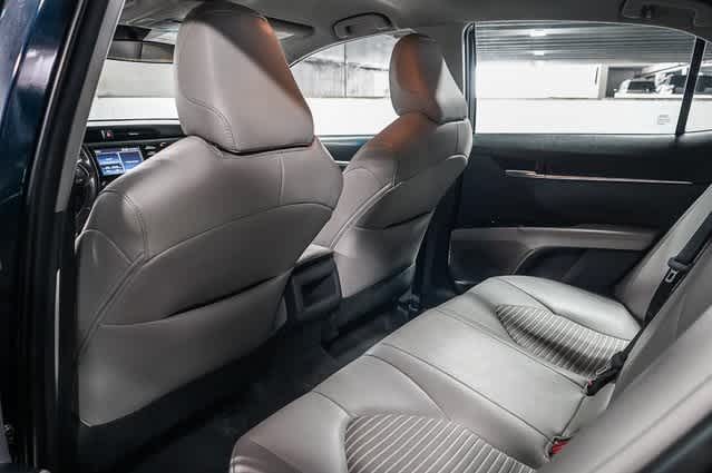 Thumbnail: 2018 Toyota Camry - 19