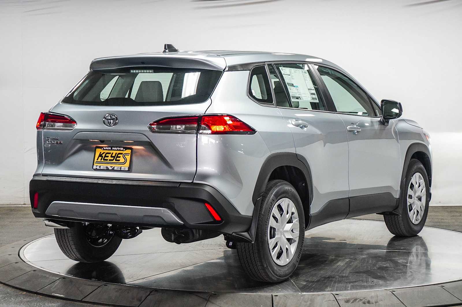 2025 Toyota Corolla Cross L 4