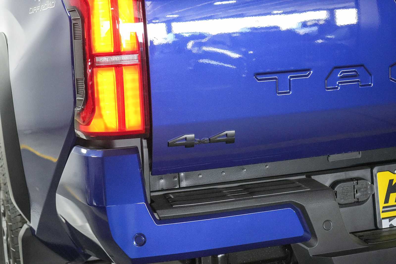 Thumbnail: 2025 Toyota Tacoma - 13