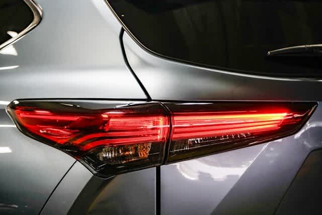 2023 Toyota Highlander Platinum 10
