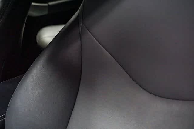 Thumbnail: 2015 Toyota Prius - 27