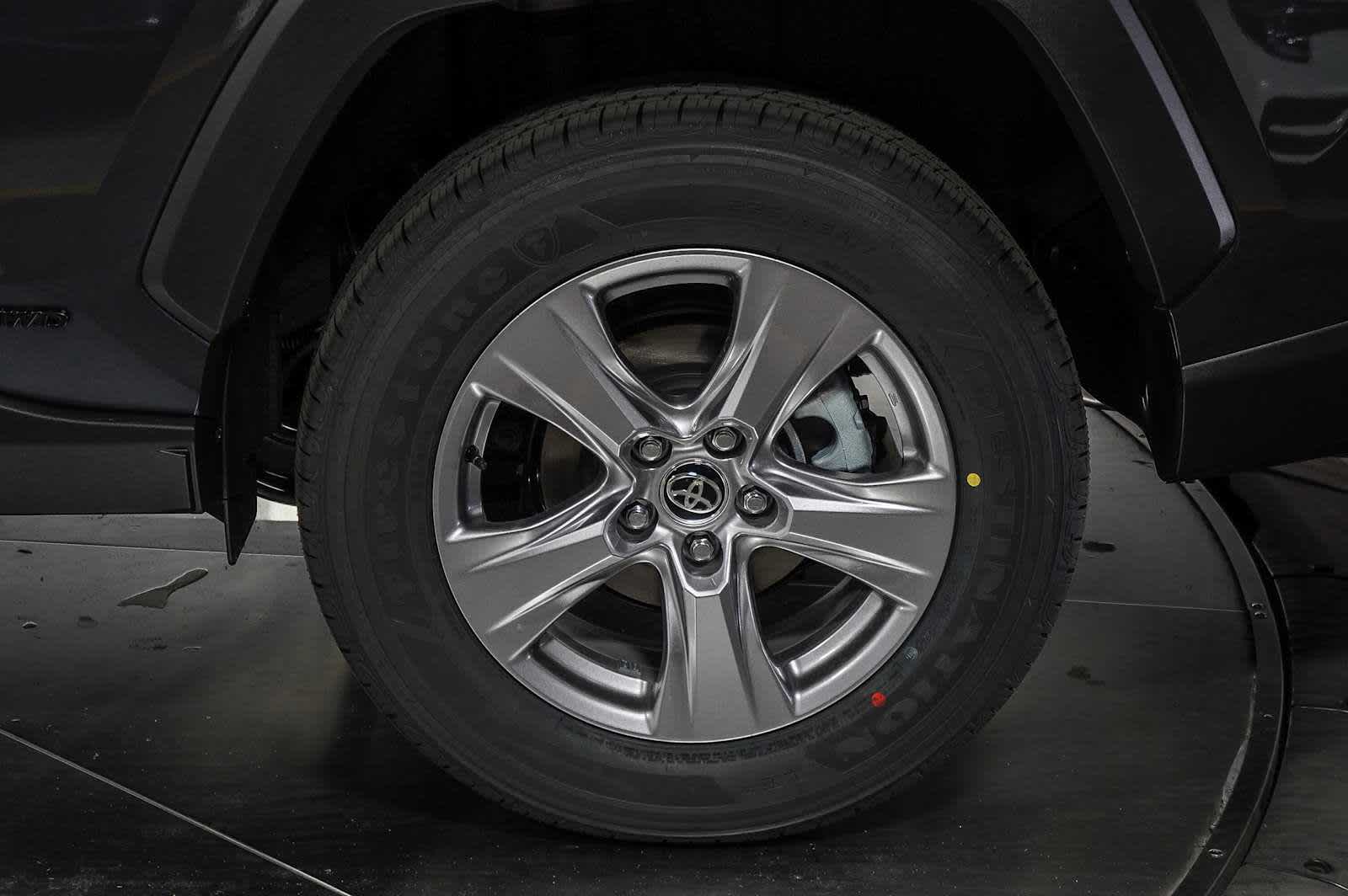 Thumbnail: 2025 Toyota RAV4 - 11