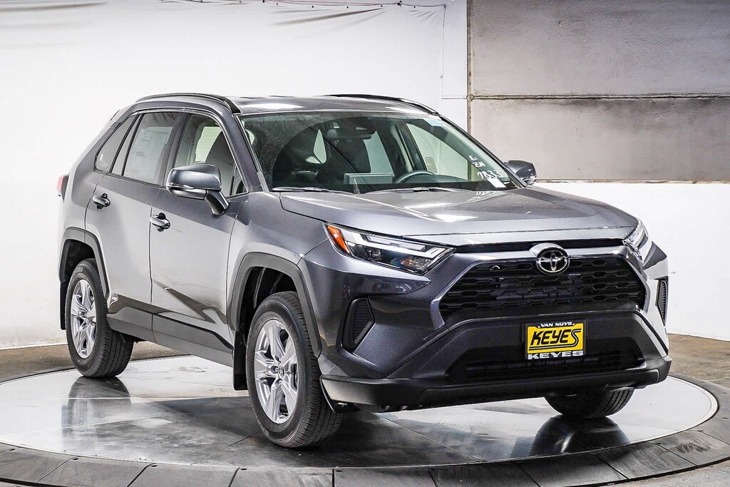 New 2025 Toyota RAV4 Hybrid XLE SUV