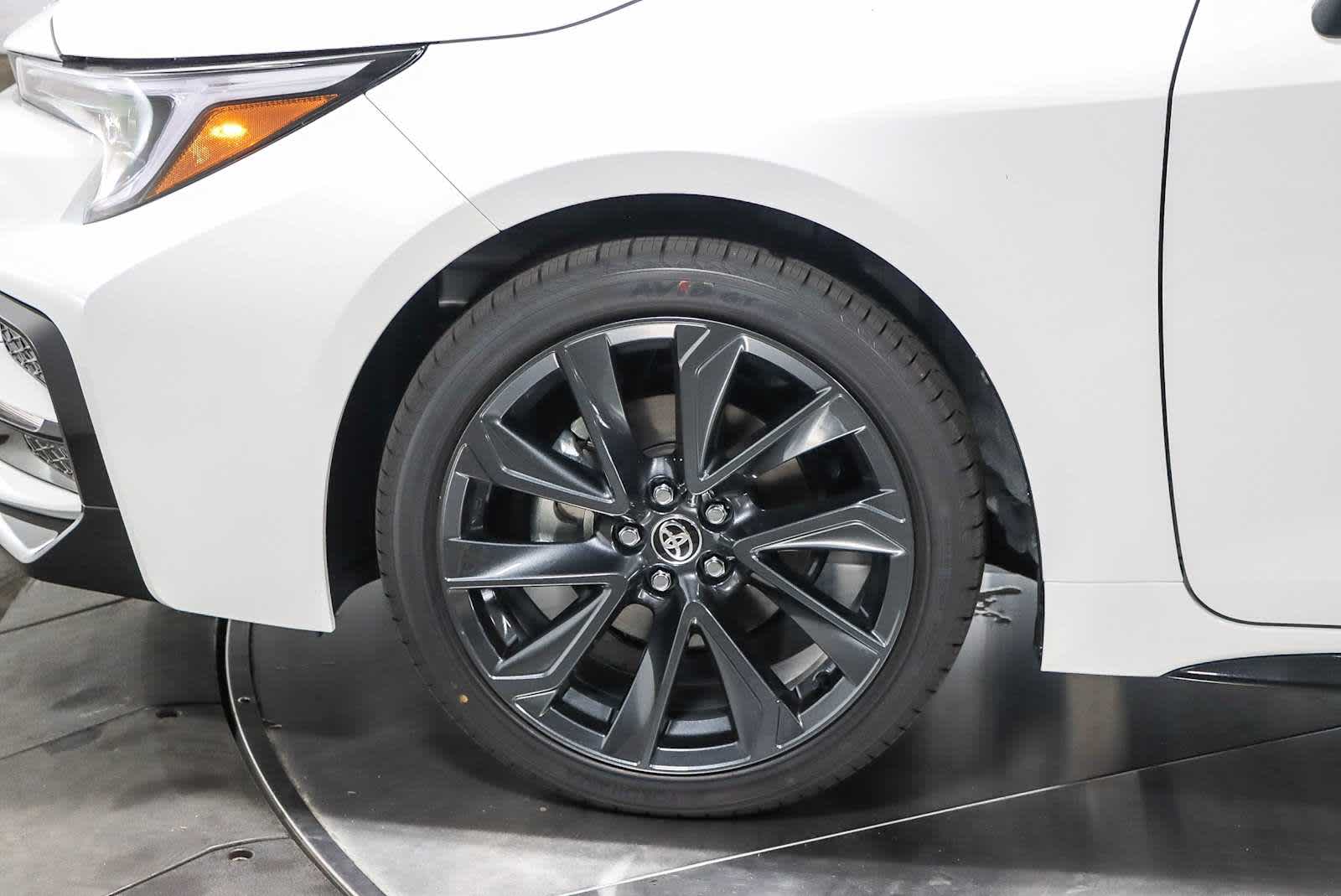 Thumbnail: 2025 Toyota Corolla - 9